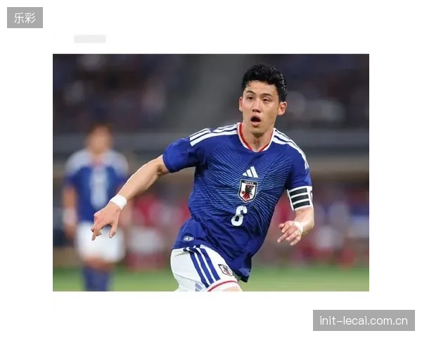 三笘薰结束赛季征程状态稳定，其边路突破能力成日本队世界杯关键变量。